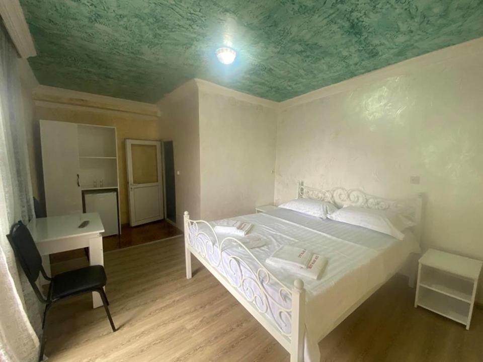 Elite Palace Plus Hotel Batumi Eksteriør bilde