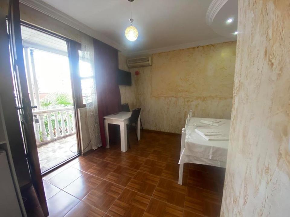 Elite Palace Plus Hotel Batumi Eksteriør bilde