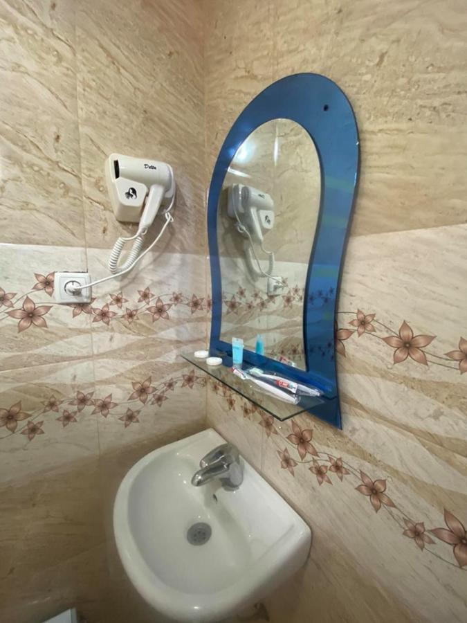 Elite Palace Plus Hotel Batumi Eksteriør bilde