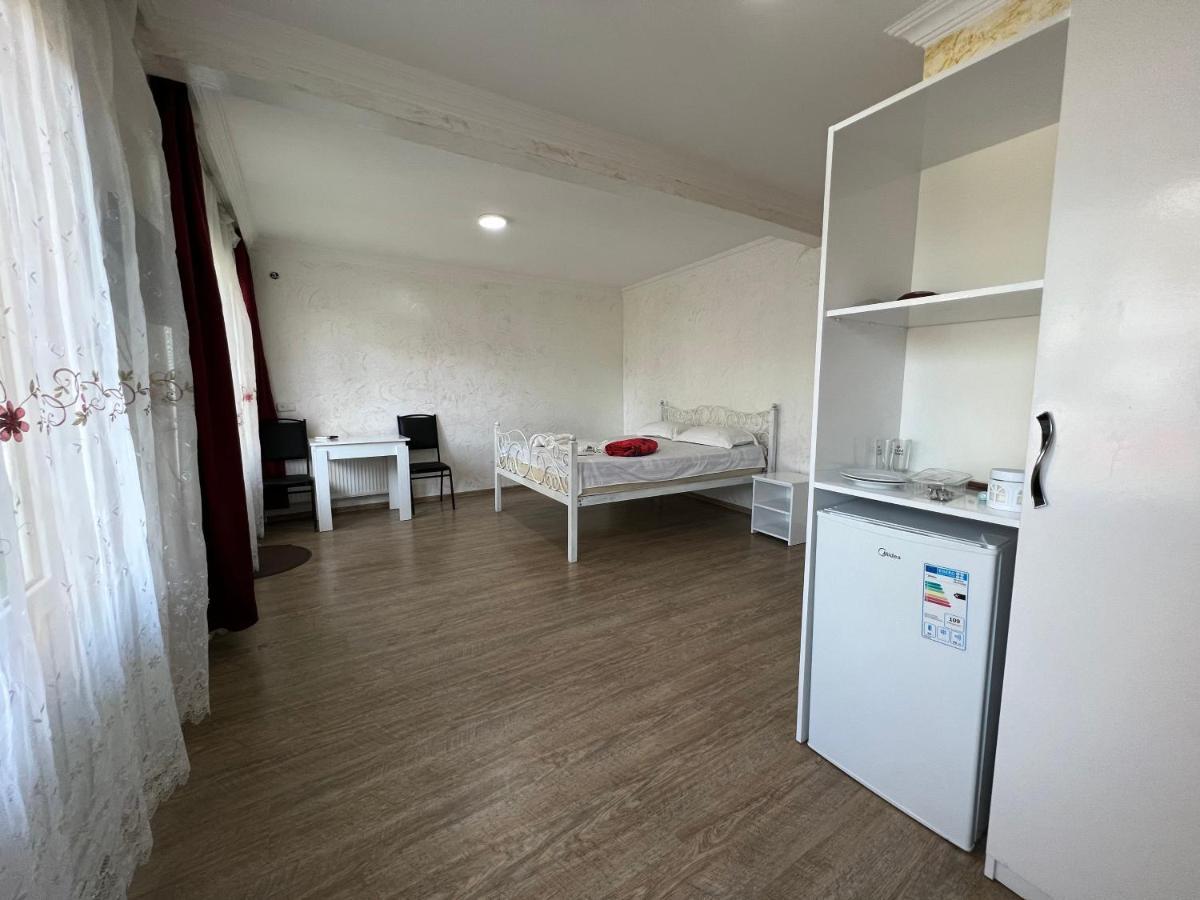 Elite Palace Plus Hotel Batumi Eksteriør bilde